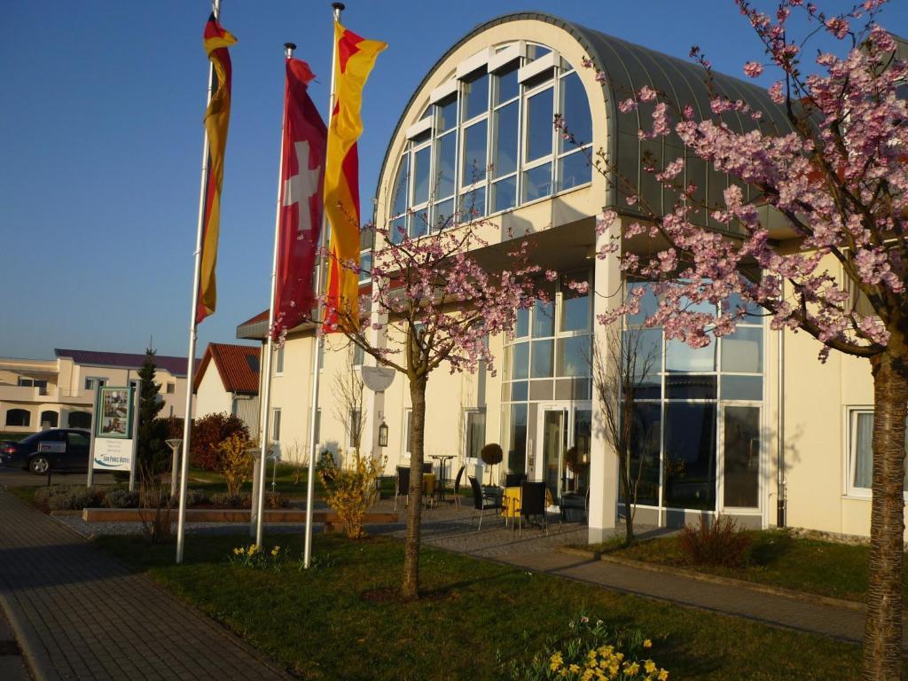 Hotel Sunparc - Shuttle Zum Europa-Park Rust 4Km & Rulantica 2Km Ringsheim Exterior photo