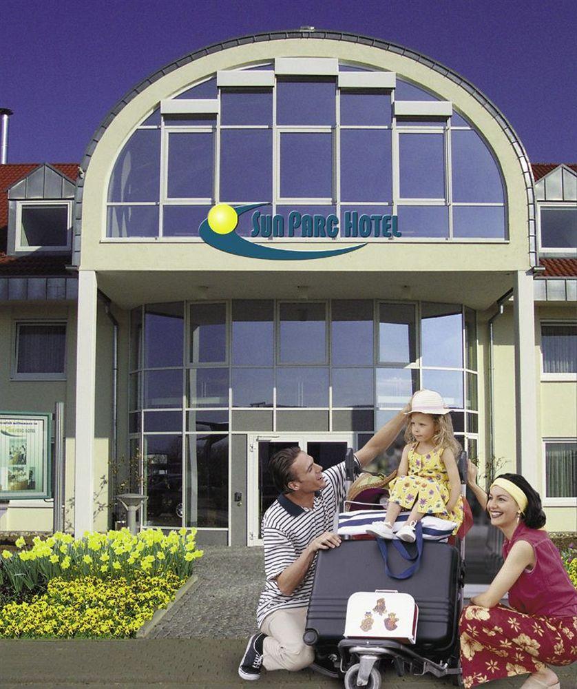 Hotel Sunparc - Shuttle Zum Europa-Park Rust 4Km & Rulantica 2Km Ringsheim Exterior photo